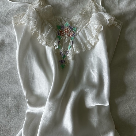 This beautiful Vintage Victoria Secret rare nightgown - Picture 7 of 8